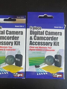 VidPro digital camera and camcorder accessory kit